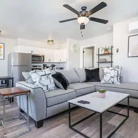 Bay Haven - Suffolk Suite